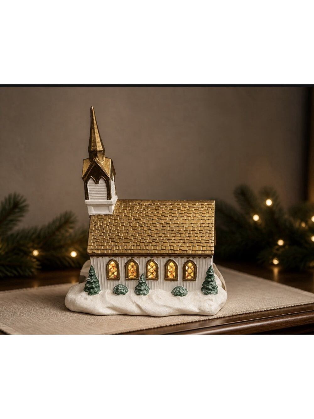 Vintage Byron Molds 1975 lighted Musical Ceramic Church Read